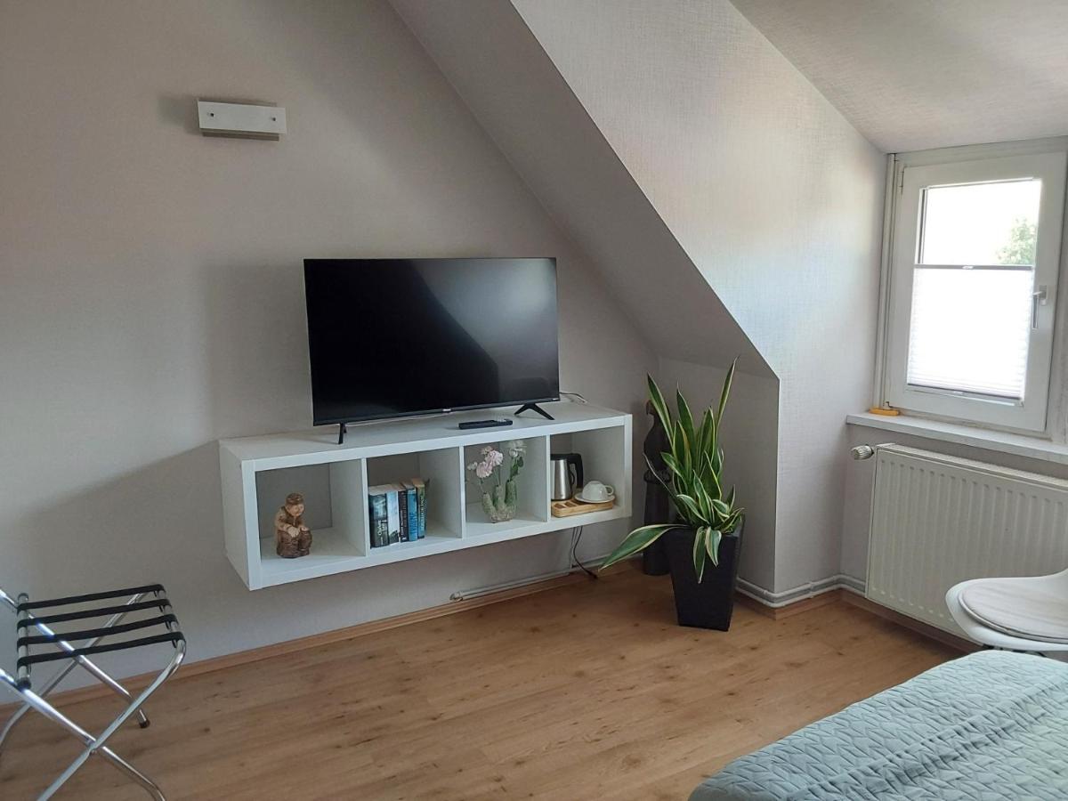 Apartamento Kleines Zuhause Magdeburgo Exterior foto