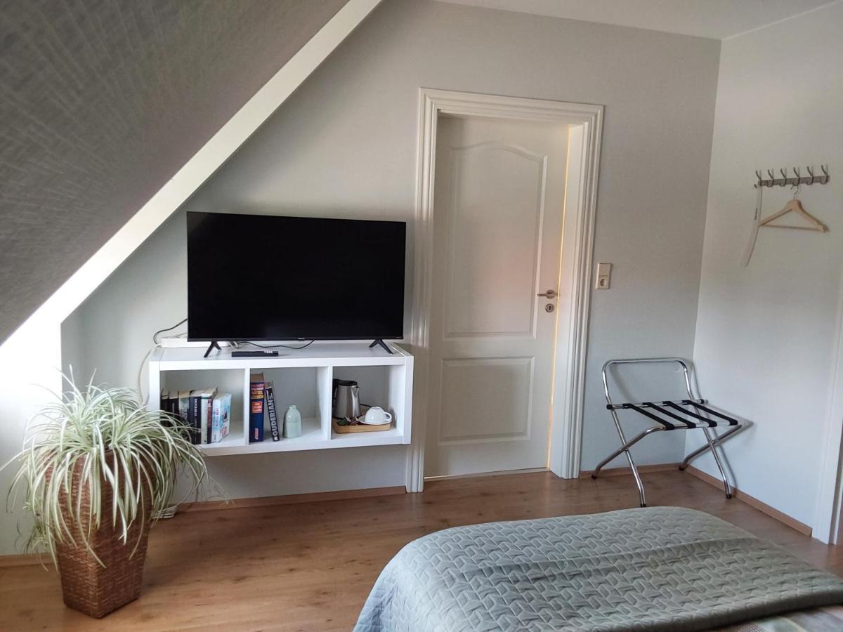 Apartamento Kleines Zuhause Magdeburgo Exterior foto